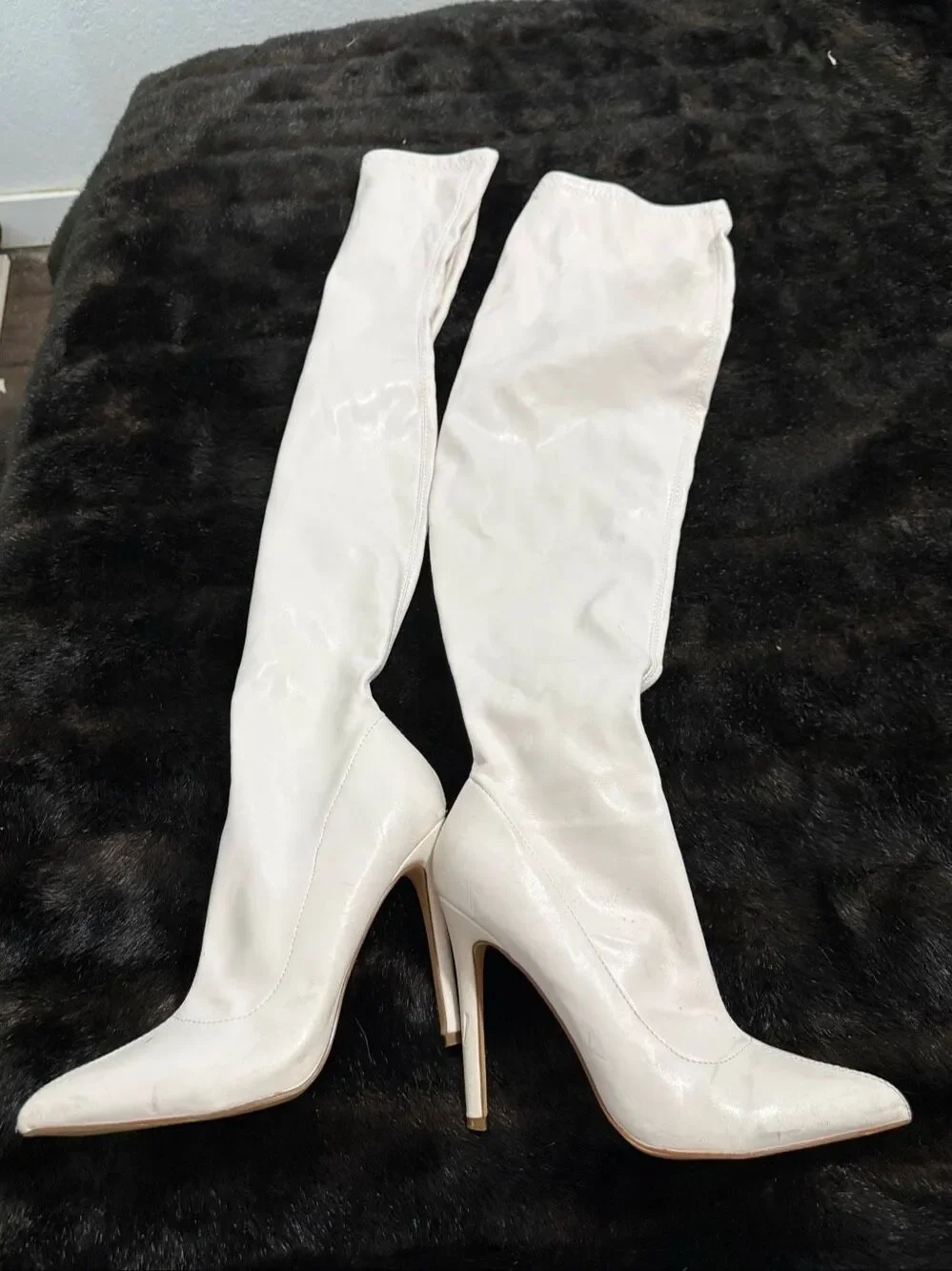 Liliana White faux leather over the knee boots with zipper detail 7.5